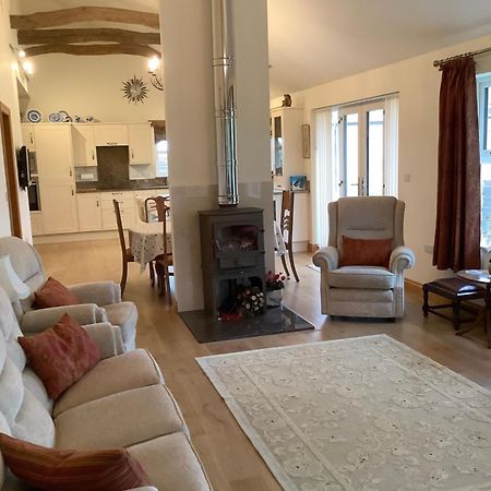 Orchard Cottage, Clematis Cottages, Stamford. Accessible Luxury Home. Екстериор снимка